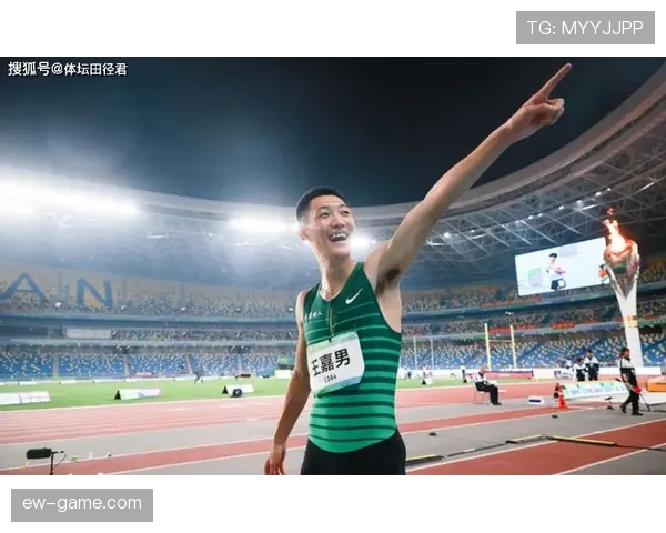 金玟哉精准长传助攻助力逆转，状态回升展现卓越技术