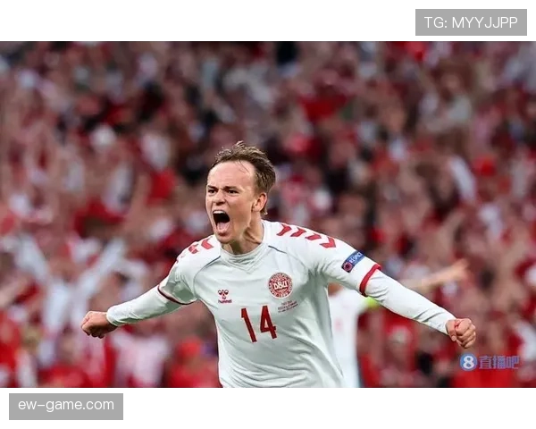 达姆斯高本赛季为球队贡献稳定,进攻端表现持续提升 达姆斯高本赛季为球队贡献稳定,进攻端表现持续提升