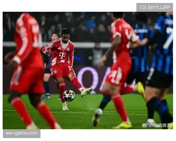 拜仁慕尼黑比赛方式由压制转为拉锯，战术调整影响攻防节奏